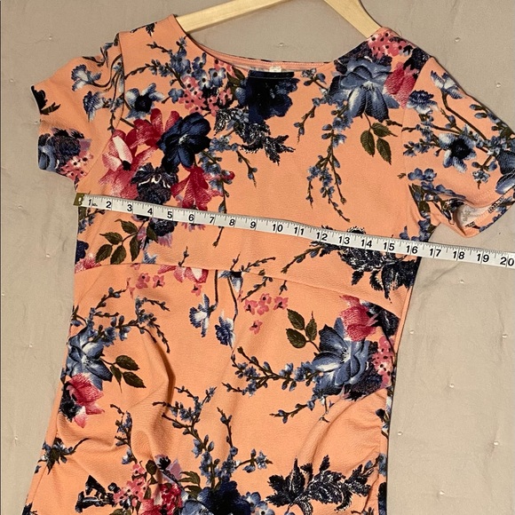 PINK BLUSH MATERNITY DRESS - Picture 4 of 5